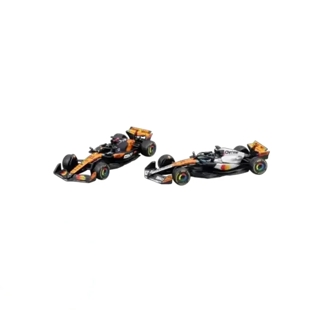Bburago F1 McLaren Hard Case 1:64 Scale 2-Pack (Oscar Piastri)